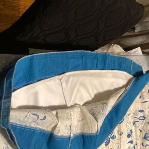 Blue & white skater with lining